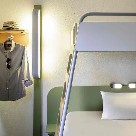 Ibis Budget Lyon Est 2*