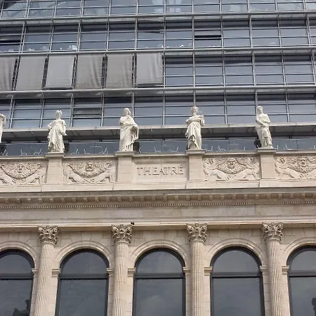 Ibis Budget Lyon Est 2*