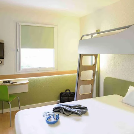 Ibis Budget Lyon Est Otel 2*