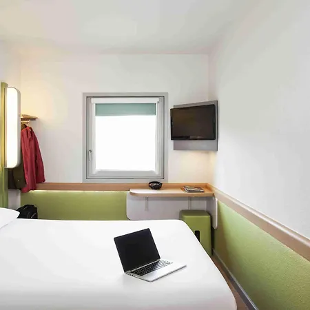 Ibis Budget Lyon Est Hotel