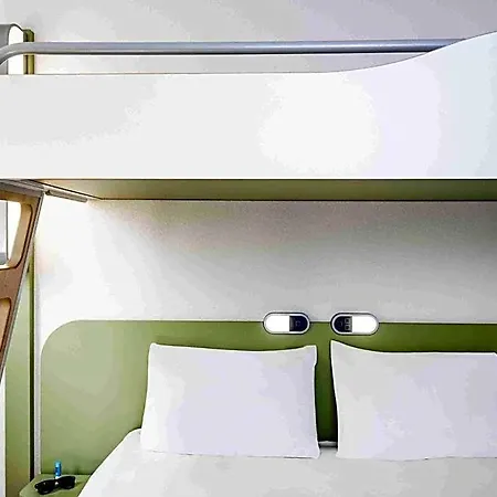 Ibis Budget Lyon Est 2*