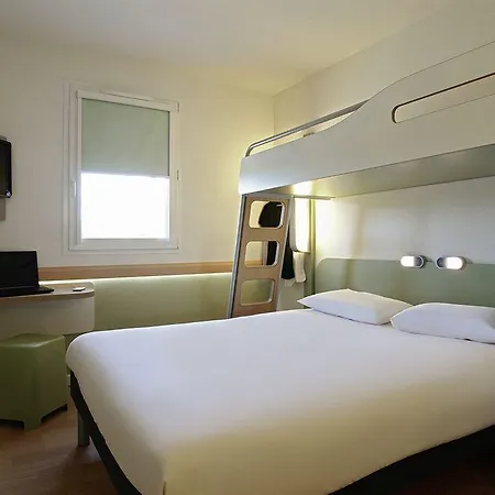 Ibis Budget Lyon Est Otel 2*